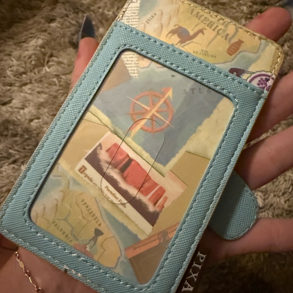 Pixar Themed Card Holder with Characters - Picture 3 of 4